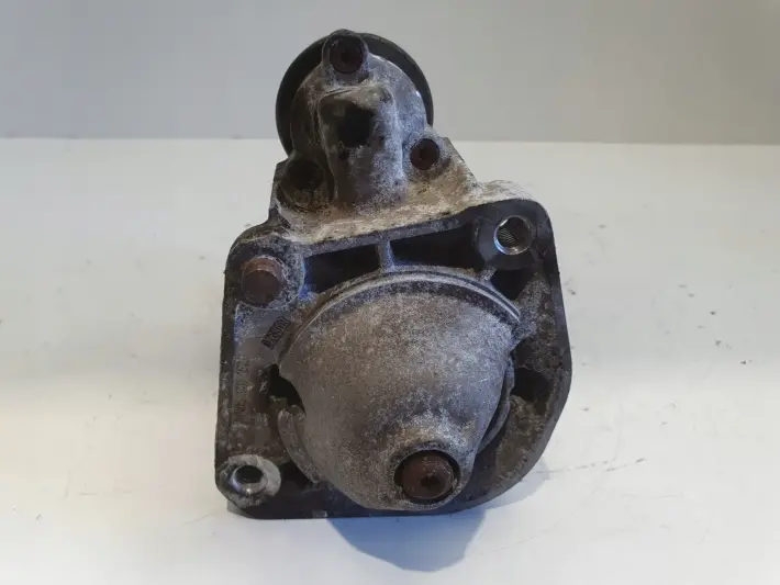 Volvo XC90 2.4 D5 ROZRUSZNIK bosch 0001109264