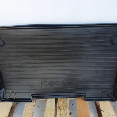 Opel Corsa F 5D MATA BAGAŻNIKA Wykładzina gumowa