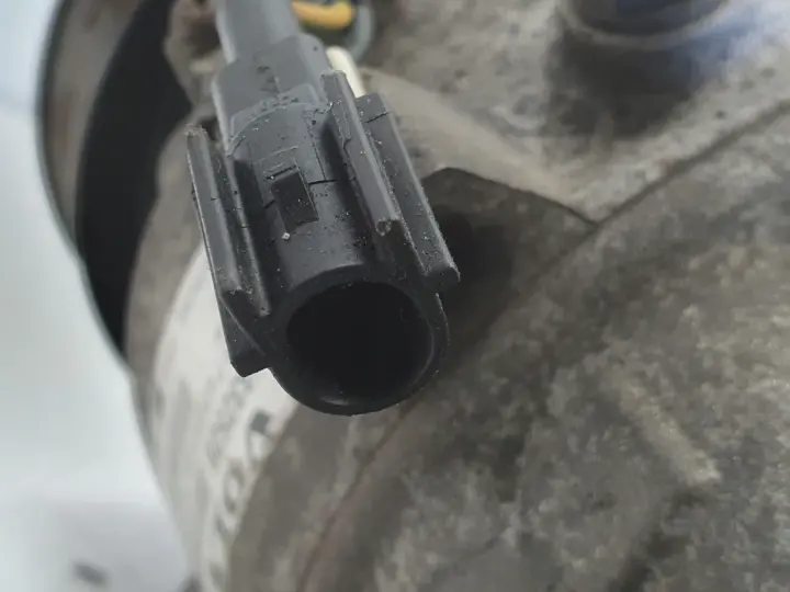 Volvo S80 II V70 III 2.0 D4 SPRĘŻARKA KLIMATYZACJI Pompa P31332528