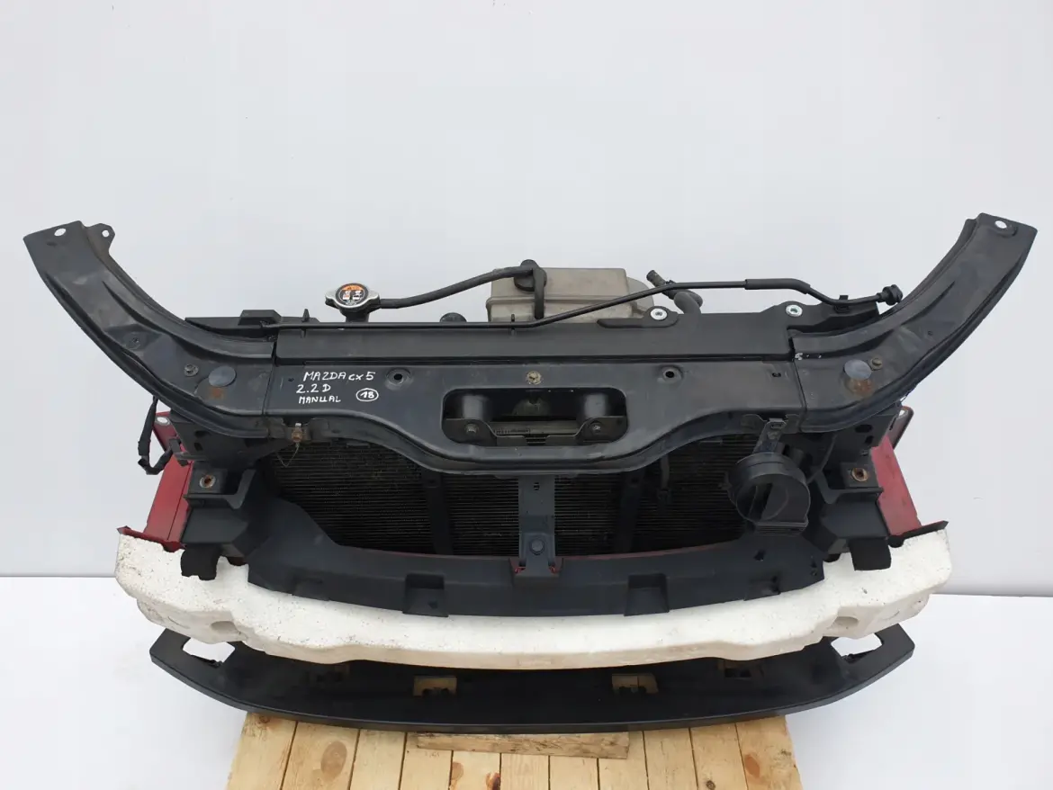 Mazda CX-5 2.2 D 11- PRZEDNI PAS CHŁODNICE KOMPLET