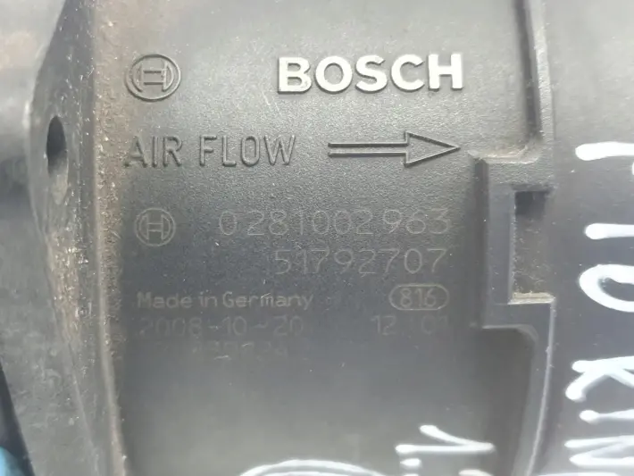 Fiat Fiorino III 1.3 M-JET JTD PRZEPŁYWOMIERZ POWIETRZA 0281002963 51792707