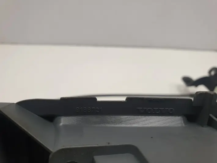 Volvo S60 PRAWA RĄCZKA SKŁADANIA KANAPY 9188721