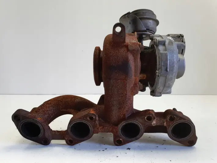 Audi A3 II 8P VW Passat B6 2.0 TDI TURBOSPRĘŻARKA turbo Garrett
