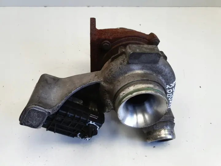 BMW E87 E90 E91 2.0 D N47 TURBOSPRĘŻARKA turbo 7810189C