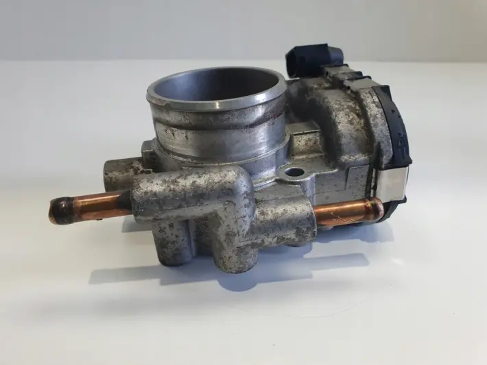 Opel Corsa D 1.2 1.4 16V PRZEPUSTNICA 0280750133 24420536