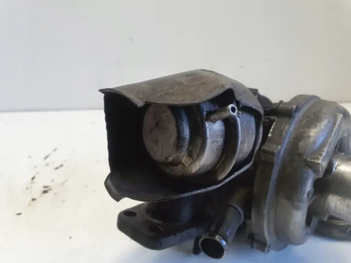 Citroen C4 C5 Peugeot 207 307 1.6 HDI TURBOSPRĘŻARKA turbo 9663199280 109KM