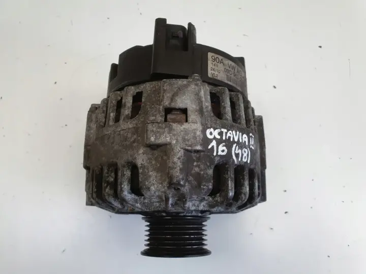 Skoda Fabia I VW Polo IV 1.2 12V ALTERNATOR valeo 03D903025J