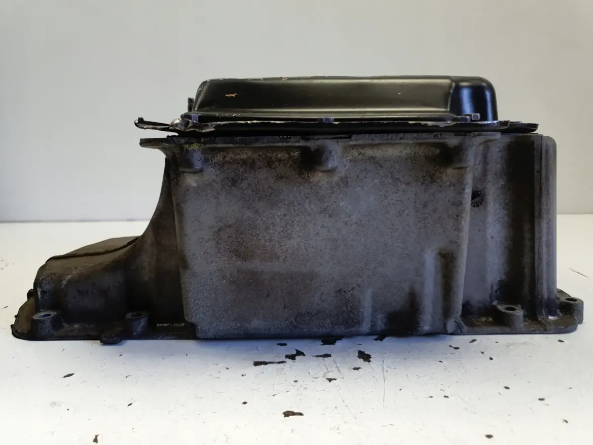 Citroen Jumpy II 1.6 HDI MISKA OLEJU olejowa