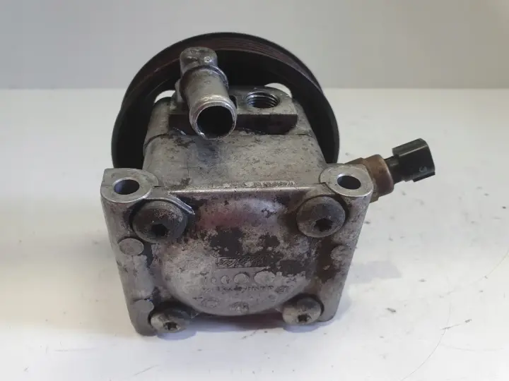 Ford Focus MK2 II 1.6 16V POMPA WSPOMAGANIA 30714048