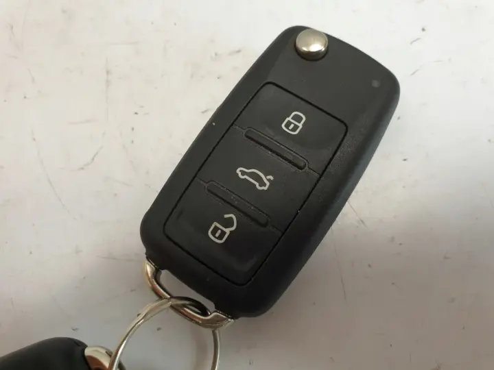 VW Golf VI Jetta Polo Touran KLUCZYK PILOT oryg