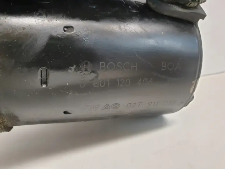 Audi A3 II 8P 1.6 FSI ROZRUSZNIK bosch 0001120406