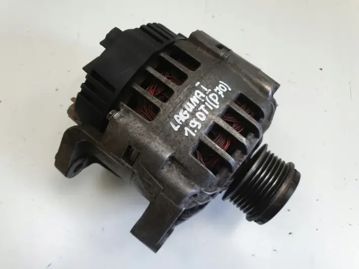 Renault Laguna I 1.9 DTI ALTERNATOR 8200054588 valeo 120A