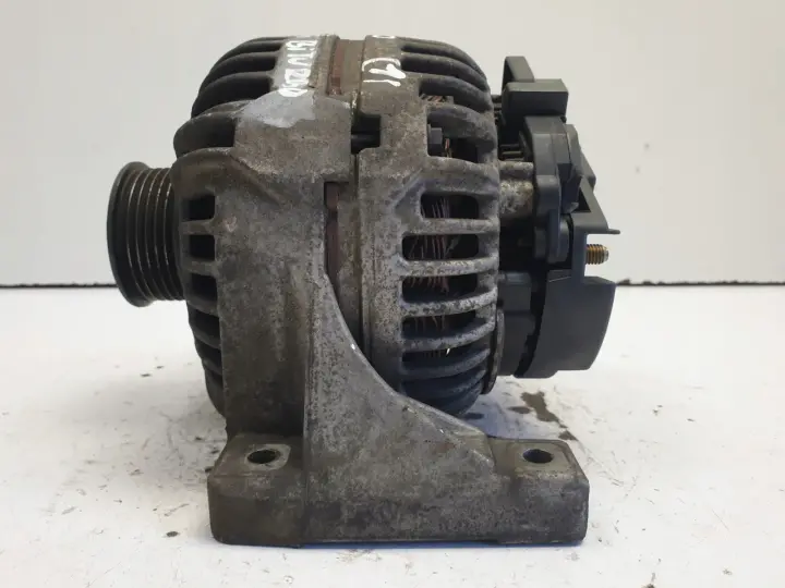 Volvo XC90 2.9 T6 ALTERNATOR 160A 8637849 bosch oryginał