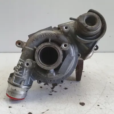 Renault Clio IV 1.5 DCi TURBOSPRĘŻARKA turbo H8201164371