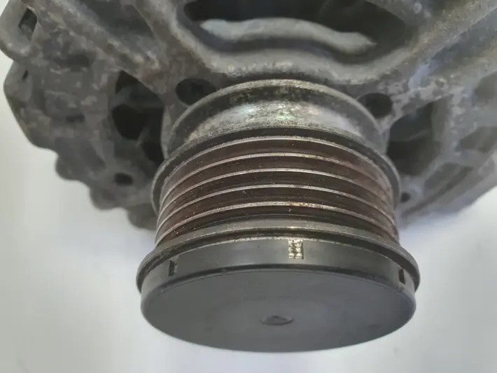 Volvo S60 II V60 2.0 D3 ALTERNATOR 31285627