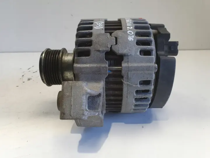 Volvo S60 II 2.0 T5 10-18r ALTERNATOR 0121715058