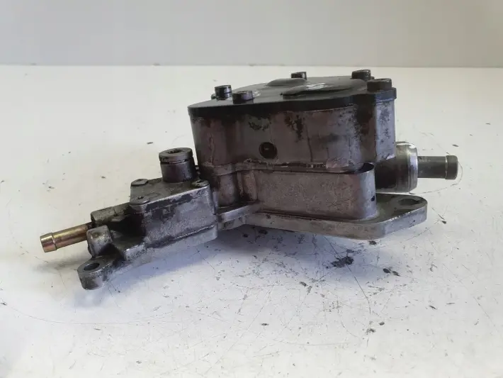 Audi A6 C5 VW Passat B5 1.9 TDI POMPA VACUM wakum 038145209A