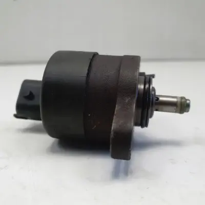 Kia Carens I 2.0 CRDI 99-02r ZAWÓR REGULACJI CIŚNIENIA PALIWA 0281002445