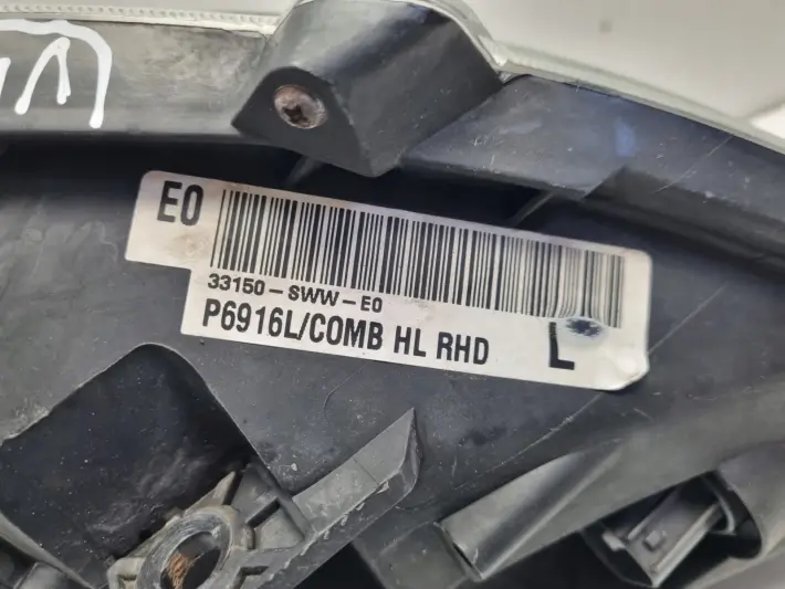 Honda CRV CR-V III 06-09r PRZEDNIA LAMPA LEWA lewy przód 33150-SWW-E0