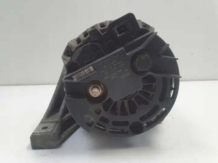 Volvo S80 2.5 T ALTERNATRO 140A 8676498 bosch