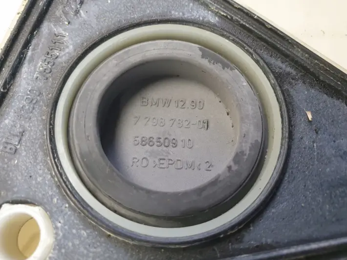 BMW X6 E71 3.0 D OBUDOWA SKRZYNKI BEZPIECZNIKÓW
