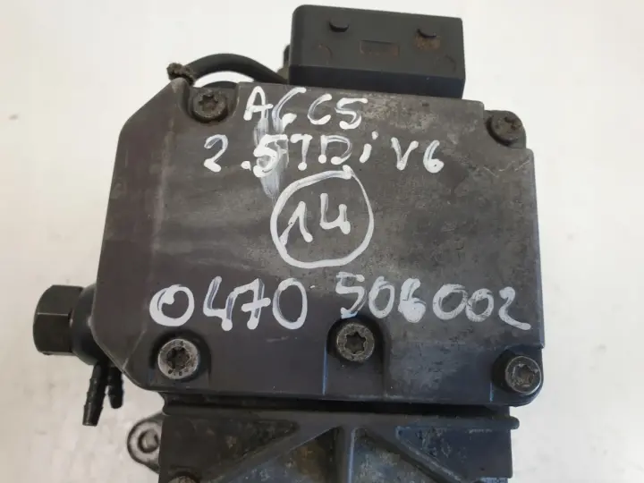 Audi A6 C5 2.5 TDI V6 POMPA WTRYSKOWA 0470506002