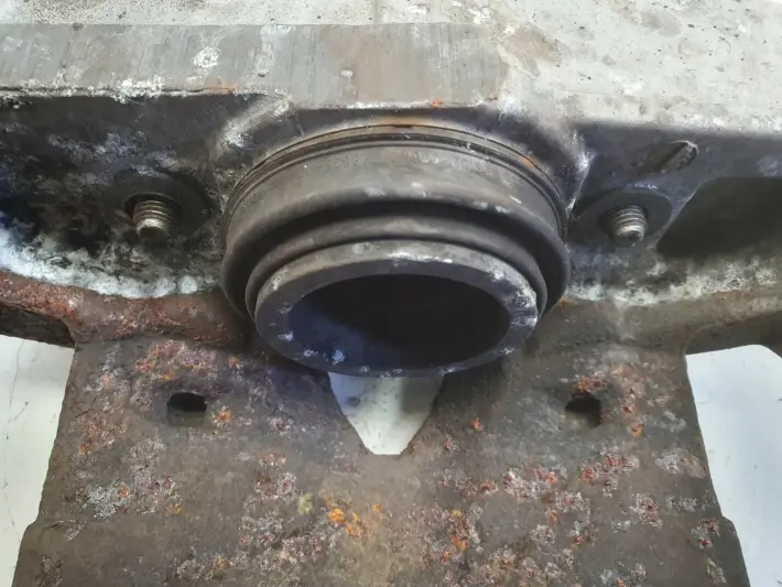 Volvo S80 II V70 III PRZEDNI ZACISK HAMULCOWY prawy przód 316 mm 946