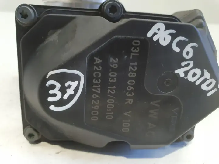 Audi A6 C7 2.0 TDI PRZEPUSTNICA 03L128063R