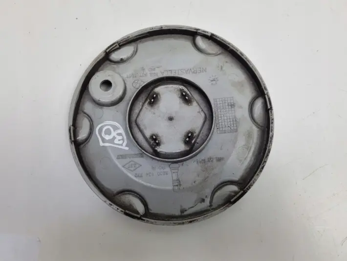 Renault DEKIELEK FELGI Kapsel kołpak 8200134772 140 mm 14cm