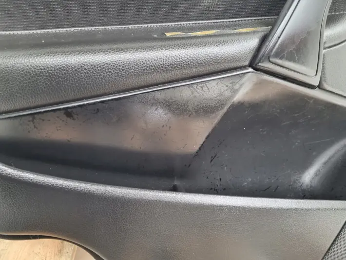 Volvo S60 I V70 II lift PRZEDNI BOCZEK DRZWI LEWY PRZÓD europa 31111702