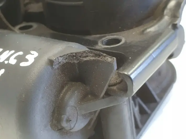 Citroen C3 1.6 16V PRZEPUSTNICA 0280750164