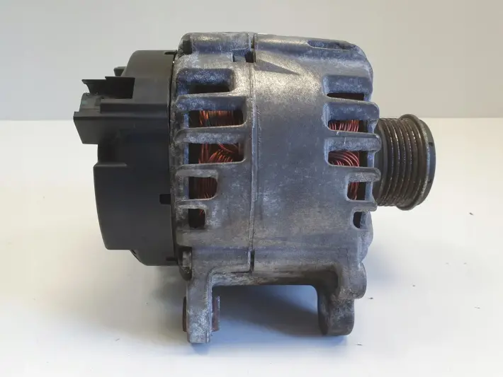 VW Polo V 1.2 TDI ALTERNATOR valeo 03P903023D