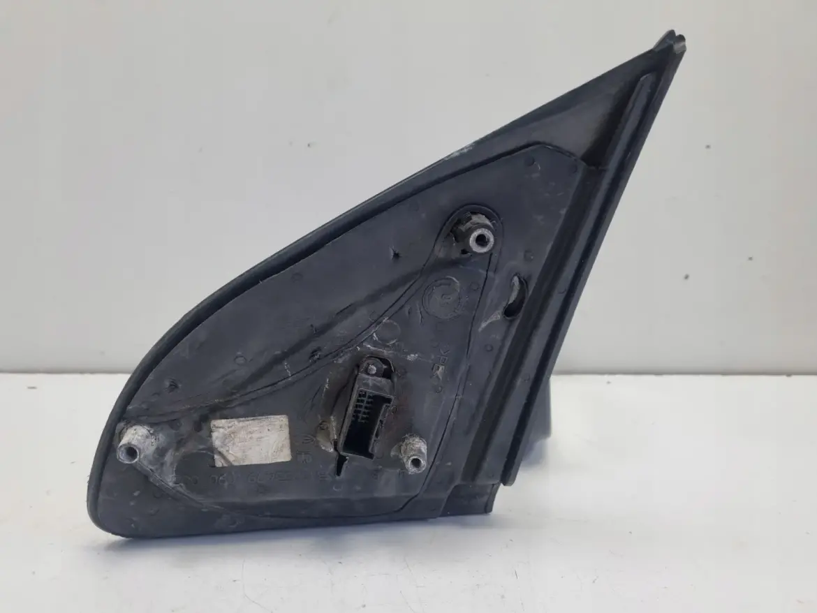 Opel Astra G 98-09r LUSTERKO PRAWE PASAŻERA 5 pin