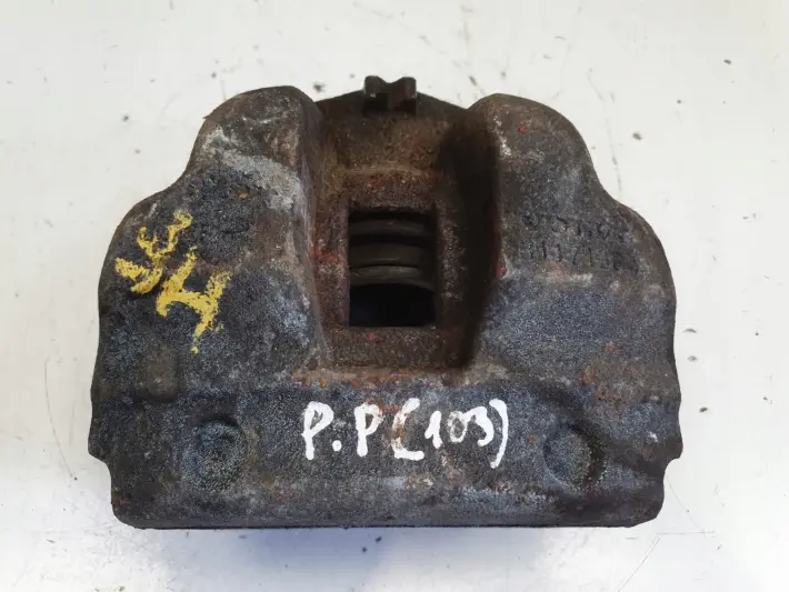 Volvo S60 II V60 I PRZEDNI ZACISK HAMULCOWY prawy przód pasażera 31471664