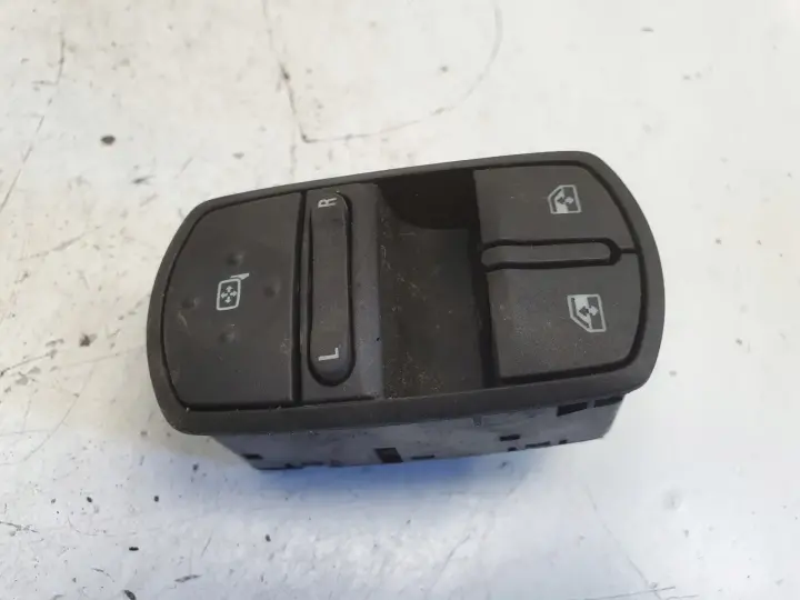 Opel Corsa D PRZEŁĄCZNIK SZYB panel lusterek 13258521AA