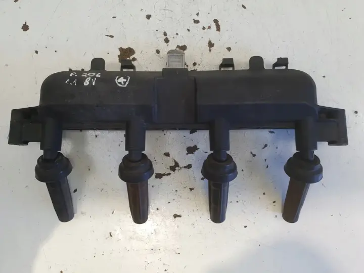 Peugeot 206 1.1 8V CEWKA ZAPŁONOWA 9635864980