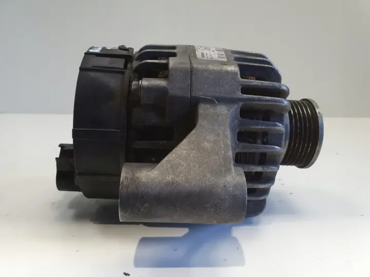 Alfa Romeo 159 1.9 JTD ALTERNATOR 51764265 denso 100A