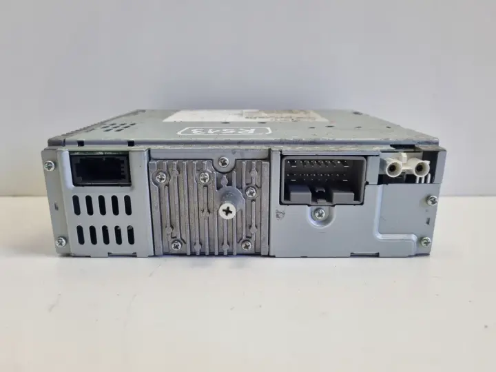 Volvo V50 S40 II C30 CZYTNIK PŁYT CD Radio 30732850AA
