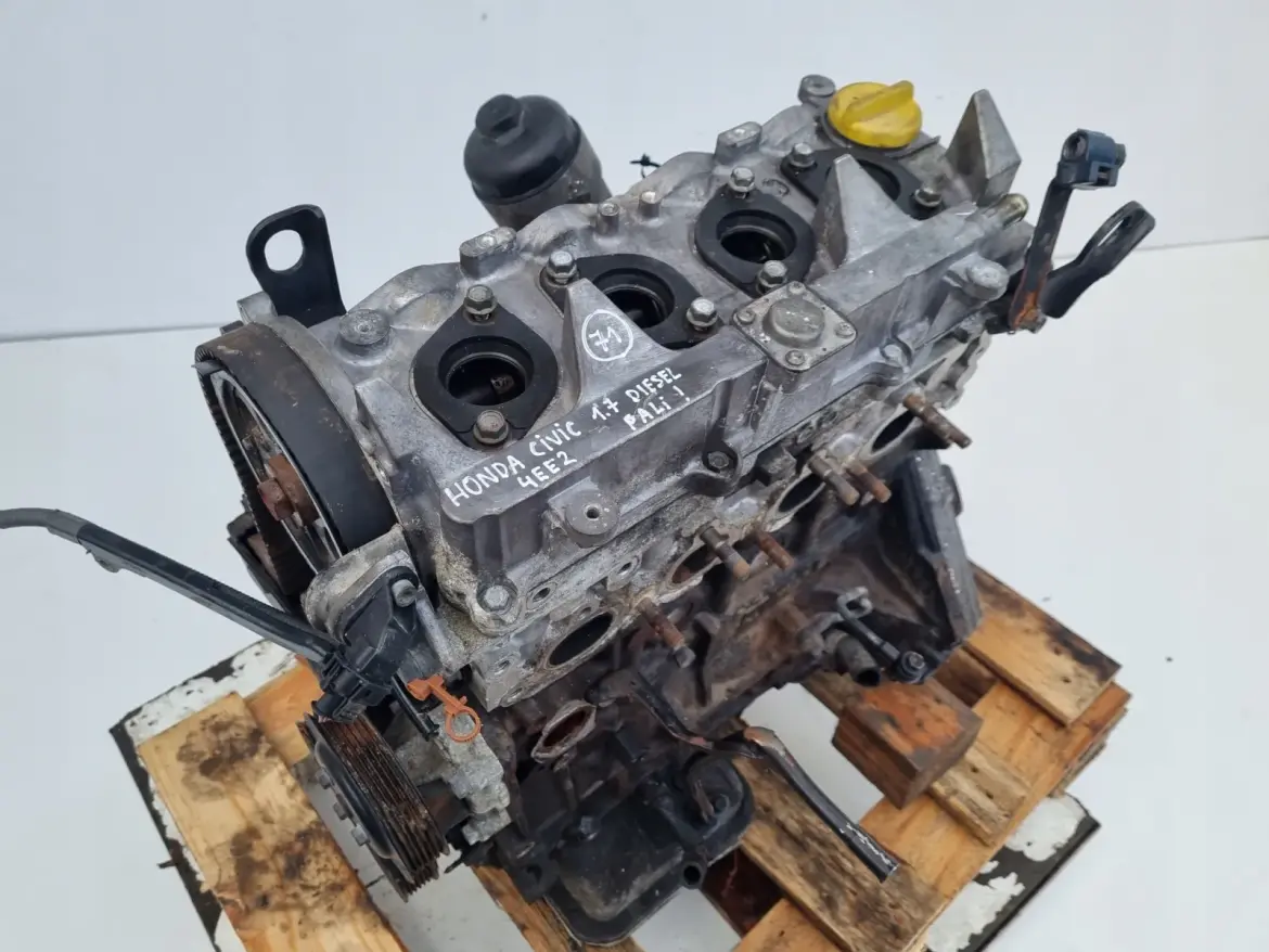 SILNIK Honda Civic VII 1.7 D CDTI 100KM pali 4EE2