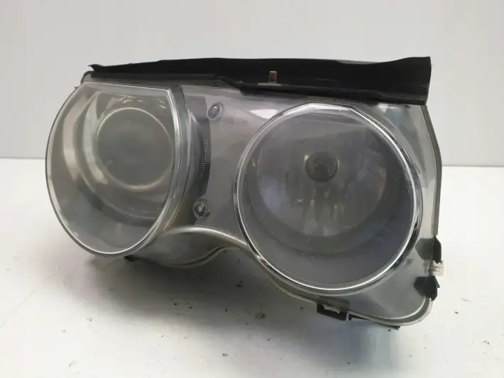 BMW E46 Compact XENON PRZEDNIA LAMPA PRAWA przód