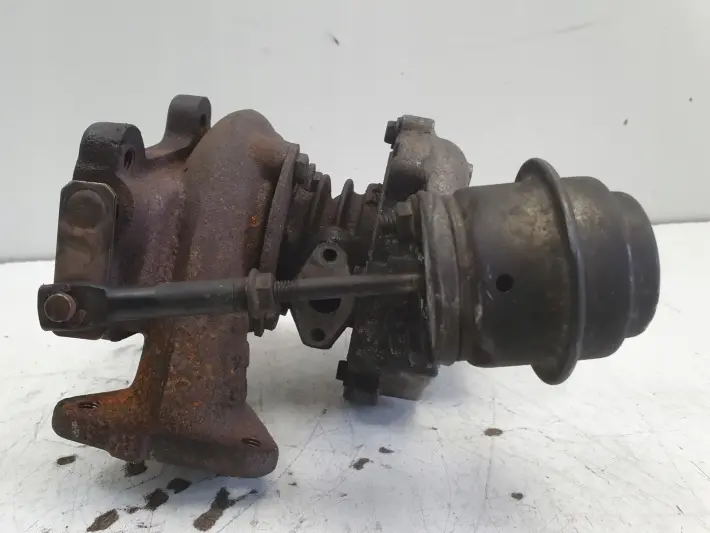 Opel Vectra C 2.0 DTI TURBOSPRĘŻARKA turbo 24461826