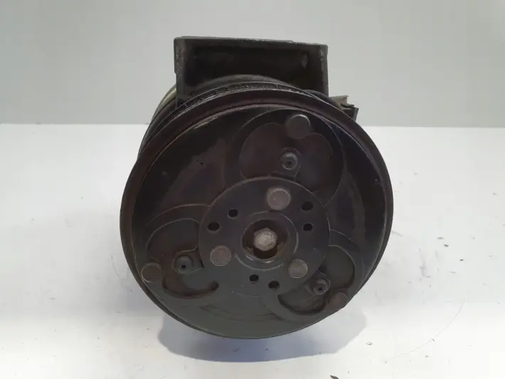 Volvo S60 V70 II 2.4 B SPRĘŻARKA KLIMATYZACJI 8684287