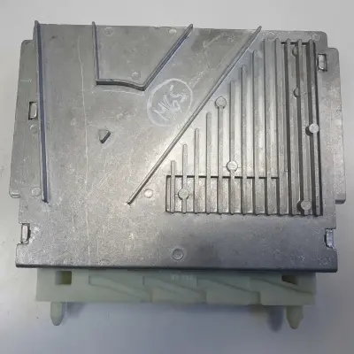 Volvo S60 V70 S80 2.4 D5 KOMPUTER SKRZYNI sterownik P30735493 1T0101C00