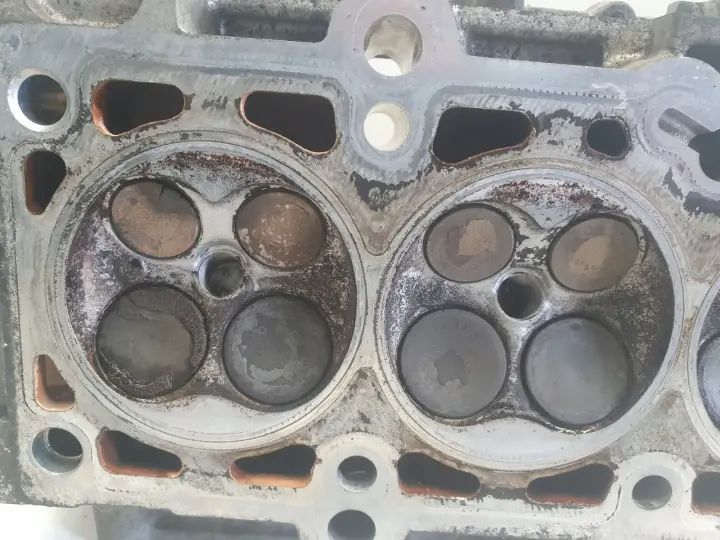 Mini Cooper R50 R53 1.6 16V GŁOWICA CYLINDRÓW 04777751AB