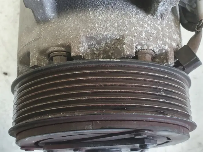 Renault Captur 0.9 TCe SPRĘŻARKA KLIMATYZACJI pompa 926000734R