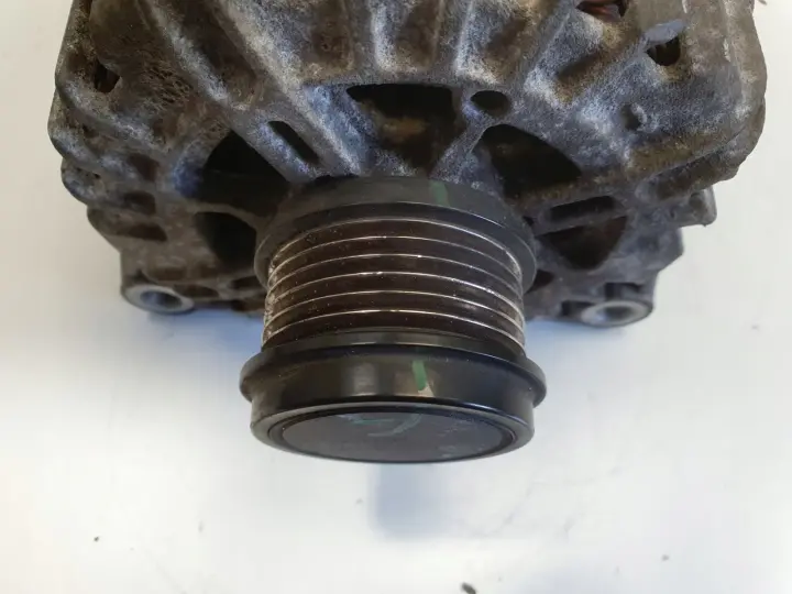 Ford Focus III MK3 2.0 TDCI ALTERNATOR AG9T-10300-AA