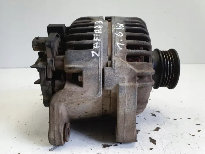 Opel Zafira B 1.6 16V ALTERNATOR bosch 100A 0124325163 13229984 AK