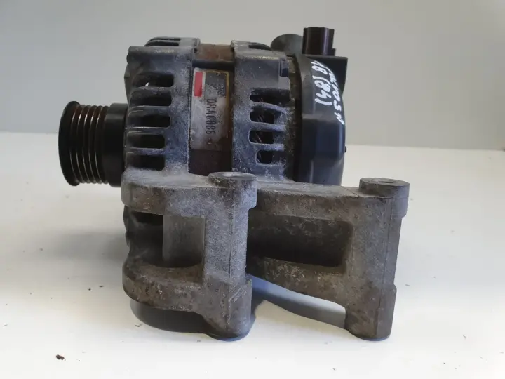 Volvo S40 II V50 1.8 16V ALTERNATOR 104210-2750