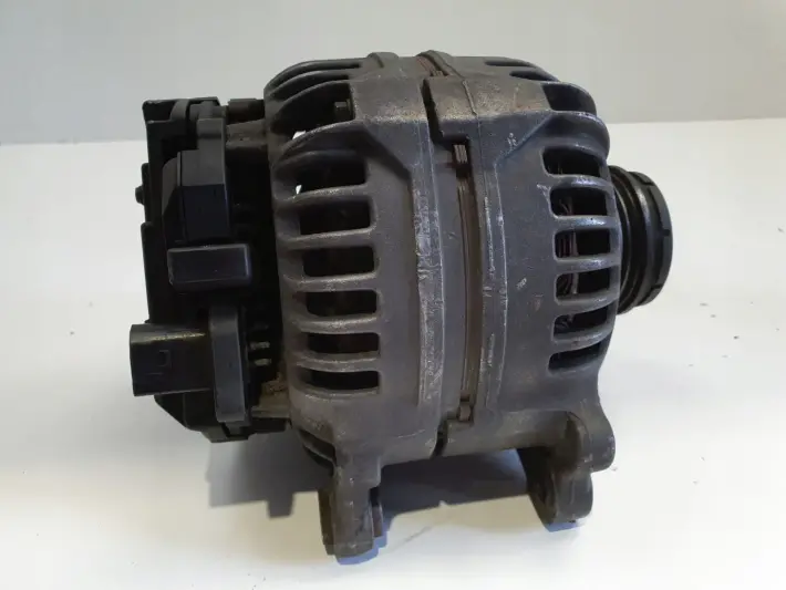 VW Transporter T4 2.5 TDI ALTERNATOR 120A 074903025J 0124515013