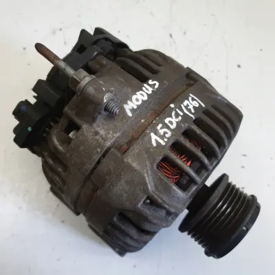 Renault Modus 1.5 DCi ALTERNATOR bosch 0124425071 120A
